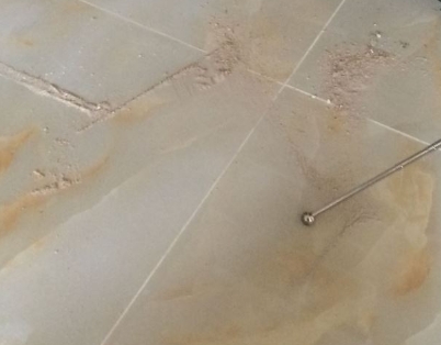 黑河市瓷砖空鼓维修公司分享粘合剂选择不当在瓷砖铺贴过程中可能导致以下问题
